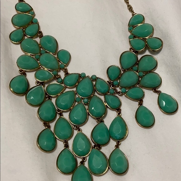 Turquoise statement necklace - Picture 2 of 2